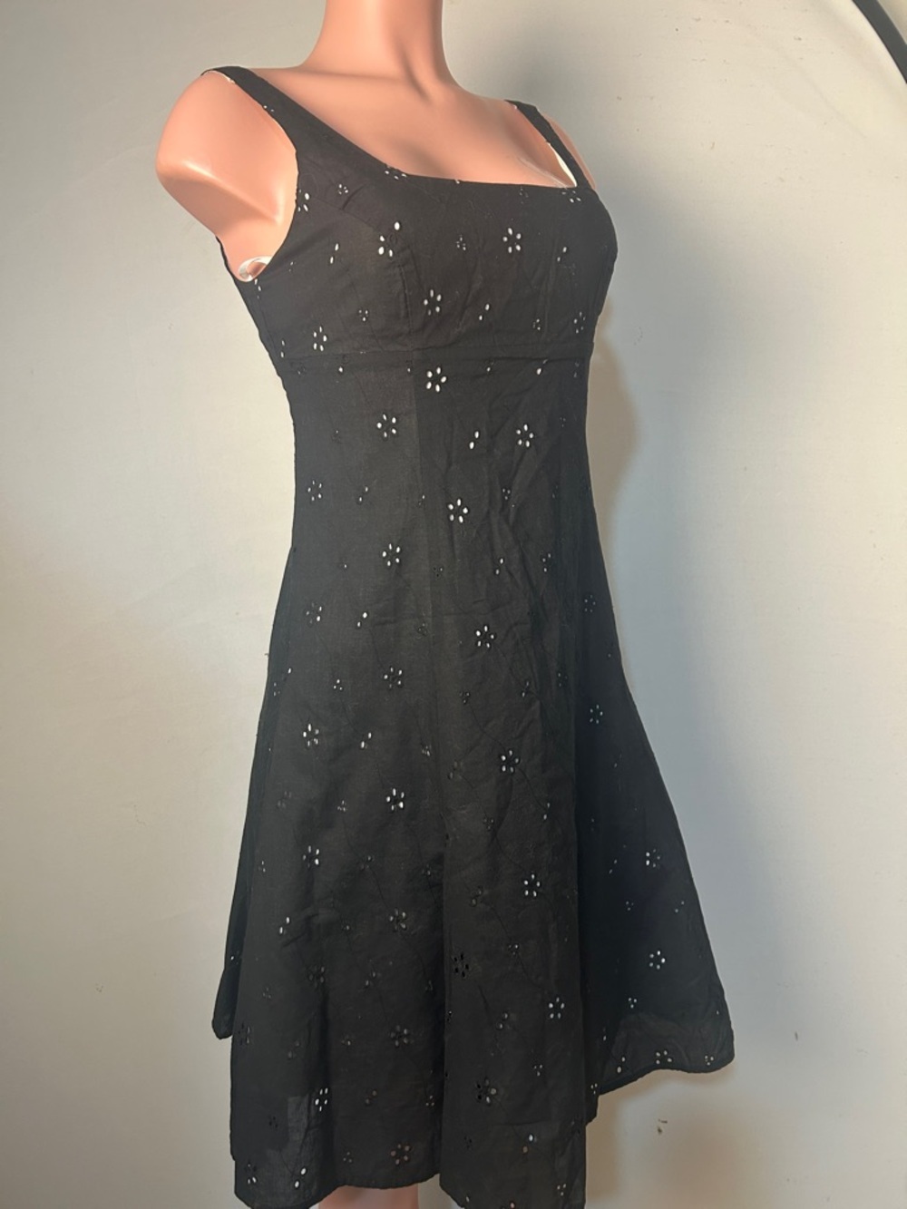 Covington Eyelet Mini Tank Dress Womens Size 4 Sleeveless Lined 100%Cotton